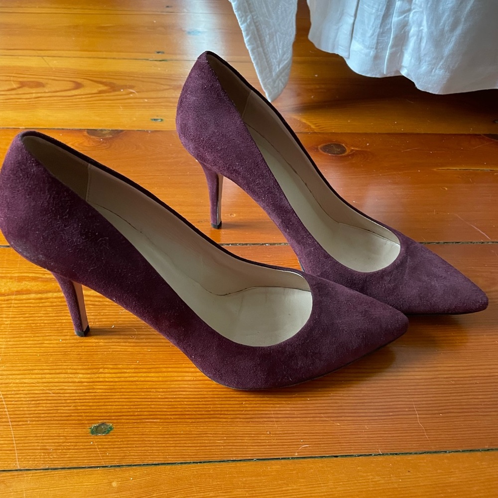 Maroon suede club Monaco heels size 40 (9 or 10)